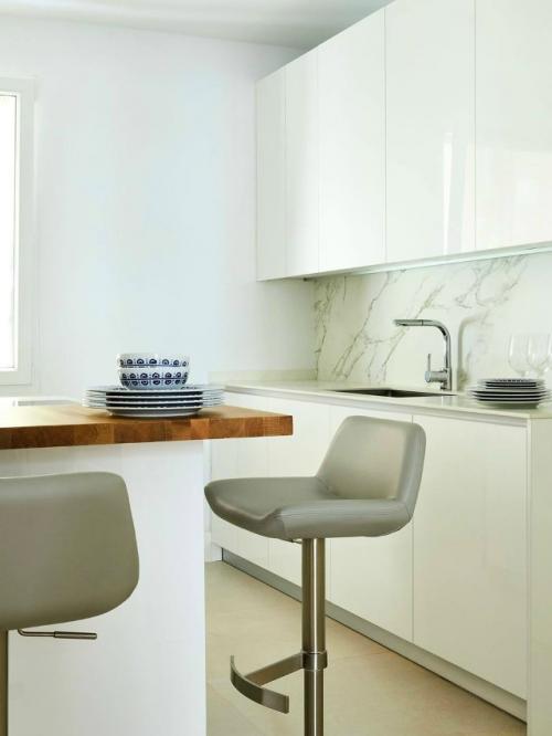 Квартира в классическом доме XIX века в Испании обрела современное звучание. 02