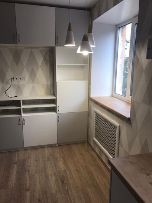 Ремонт в хрущевке с полной заменой сантехнuкu и элеkтрuкu сделали. 04