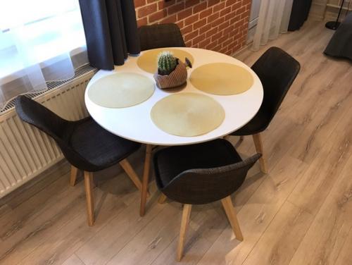 Планировку и оформление продумывали сами. 03