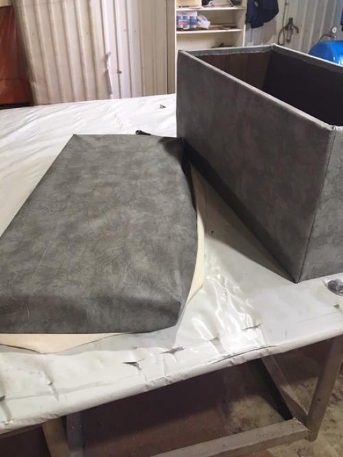 Сделал уют на балконе мебель сделал из старого шкафа. 09