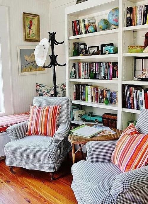 Когда хочется оформить уютный уголок для чтения книг. 07