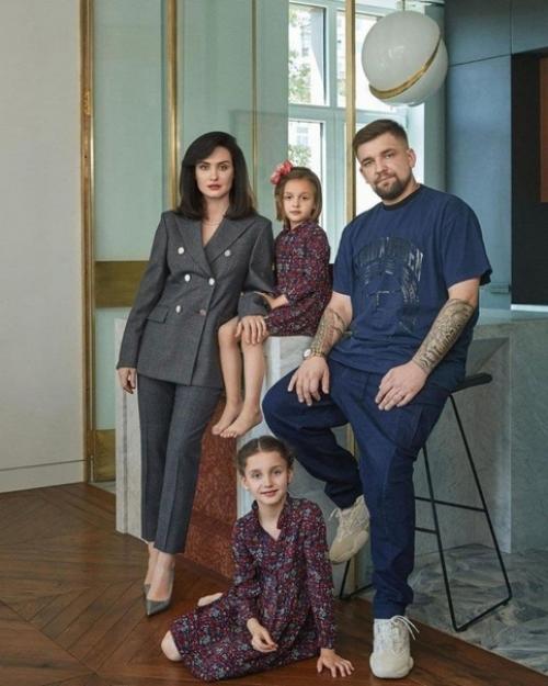 Звёздное жильё.   Квартира популярного музыканта Василия Вакуленко (баста), в которой он проживает со своей семьей.