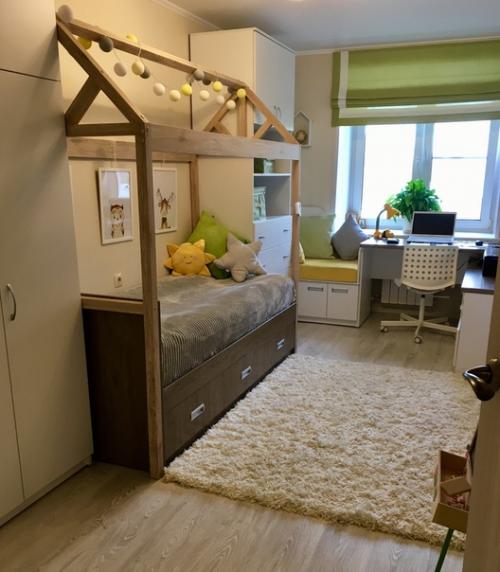 Сделали ремонт в комнате сыну. 01