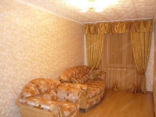 Сделали ремонт в комнате сыну.