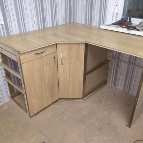 Мебель в кухню сделал сам, получилось очень бюджетно (на это и был расчет. 05