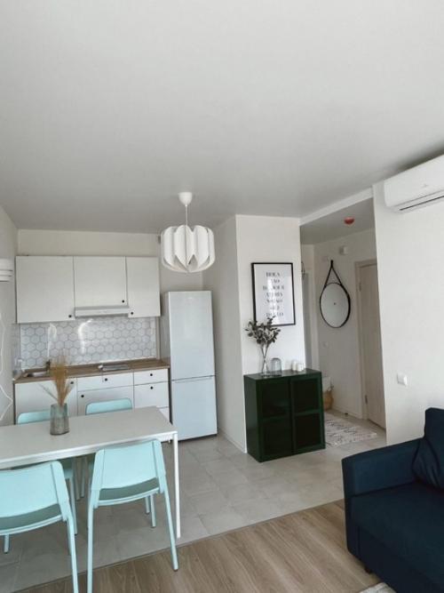 От подписчицы:  Вот и наш ремонт, только делали под сдачу в аренду. 02