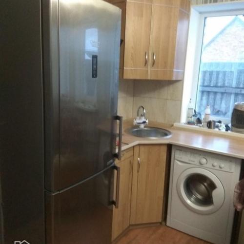 Мебель в кухню сделал сам, получилось очень бюджетно (на это и был расчет. 07