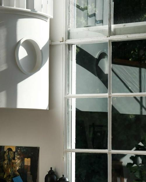 В городе монтаржи продаётся особняк 1929 года, созданный под влиянием архитектурных принципов Ле корбюзье. 03