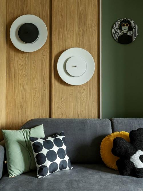 Заказчица обратилась к дизайнеру Юлии поздняк с задачей оформить студию всего 32 м, не жертвуя характером и индивидуальностью. 04