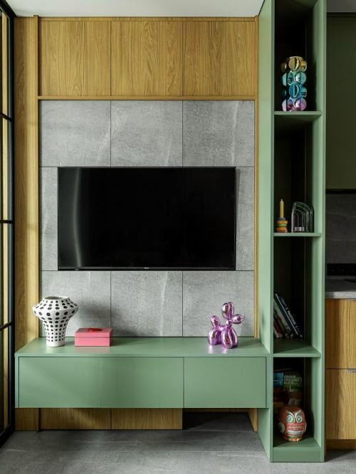 Заказчица обратилась к дизайнеру Юлии поздняк с задачей оформить студию всего 32 м, не жертвуя характером и индивидуальностью. 05