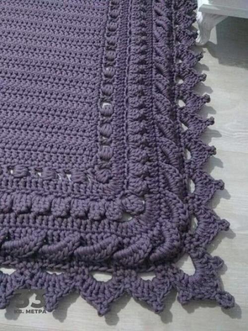 Бабуля на новоселье самодельный плед подарила. 02