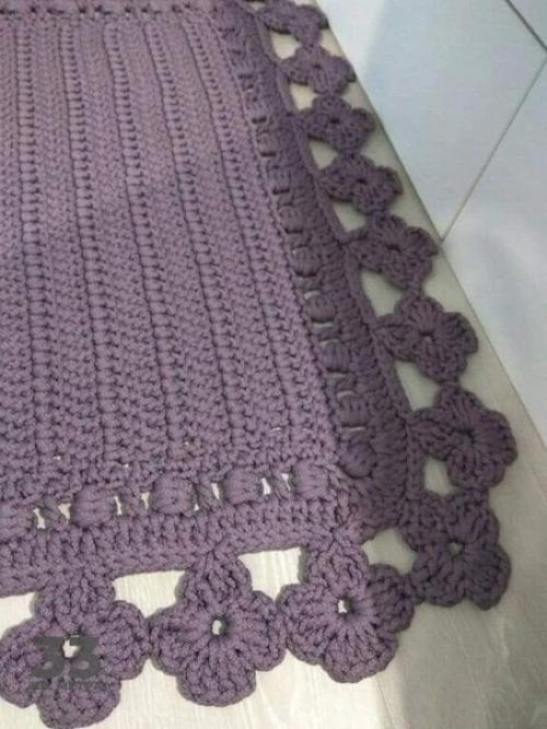 Бабуля на новоселье самодельный плед подарила. 05