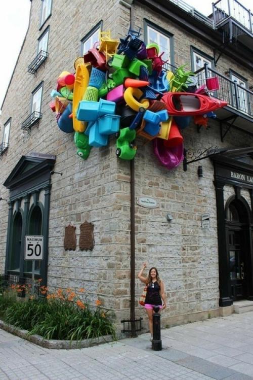 Яркие пятна в серых буднях.