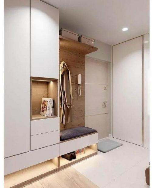 Какую прихожую выбрали бы для себя? 04