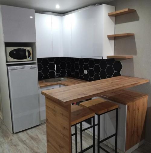 Вот такой Серенький ремонт в студии. 04