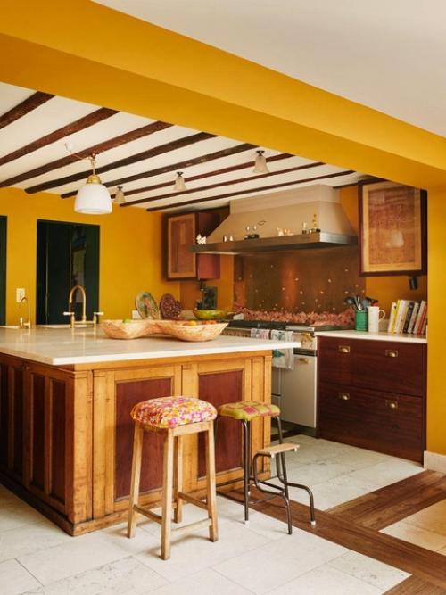 Современное искусство и жизнь в одном пространстве. 03