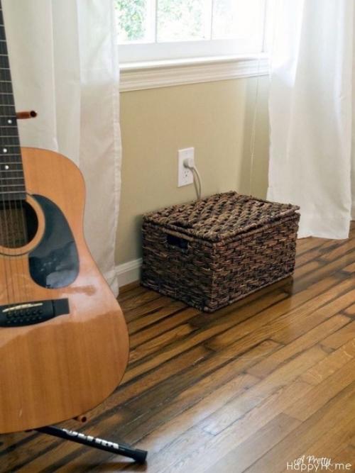 Как спрятать провода в квартире. 03