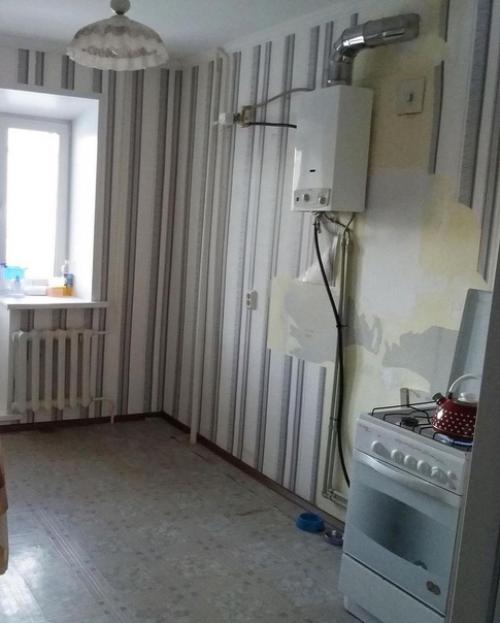 Светлая легкая кухня получилась. 01