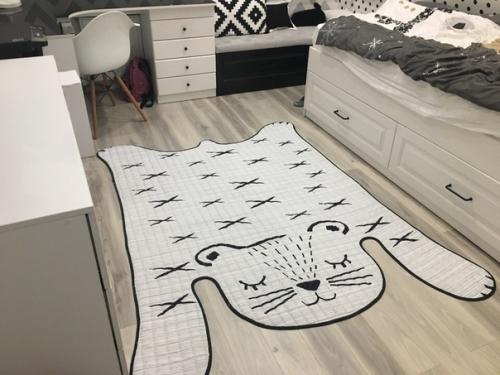 Вот такой ремонт в комнате ребенка в частном доме. 04