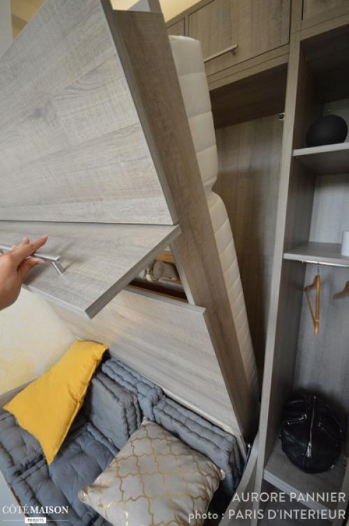 Кто там ещё на свою маленькую квартиру жалуется. 04