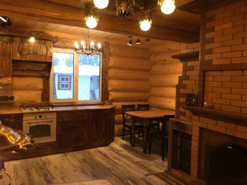 В таком загородном домике я бы жила. 01