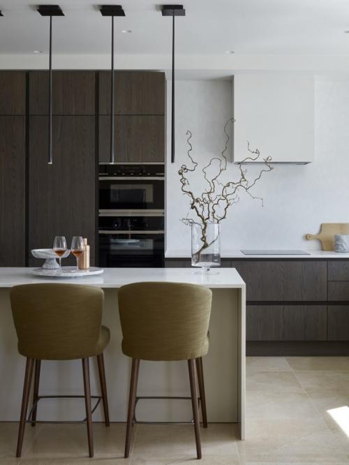 Современное пространство с лёгким характером. 04