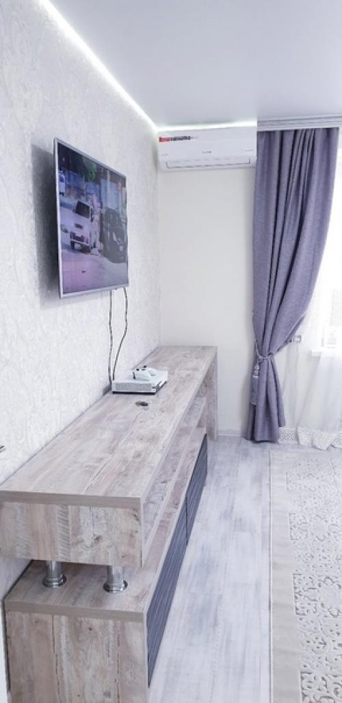 Как считаете, глянцевая кухня - это практично или нет. 05