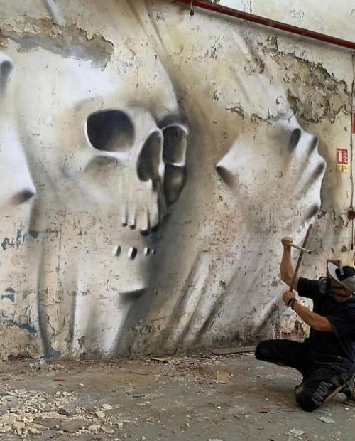 Потрясающие рисунки на стенах. 03