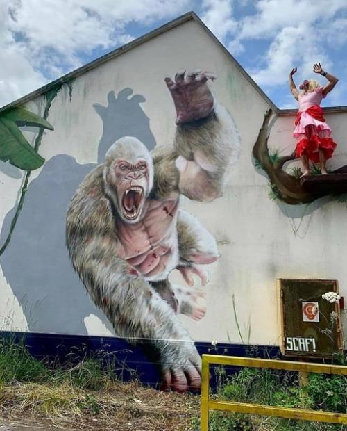 Потрясающие рисунки на стенах. 07