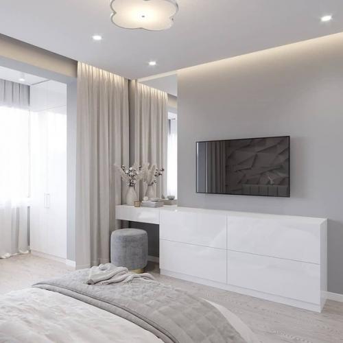 Светлая спальня с присоединенной лоджией. 01