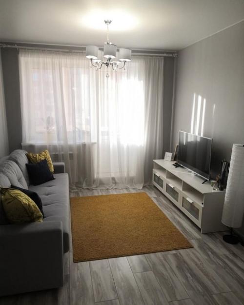 Ремонт в однушке.  Наш скромный ремонт окончен, кровать не ставили, может в будущем мы поставим. 02