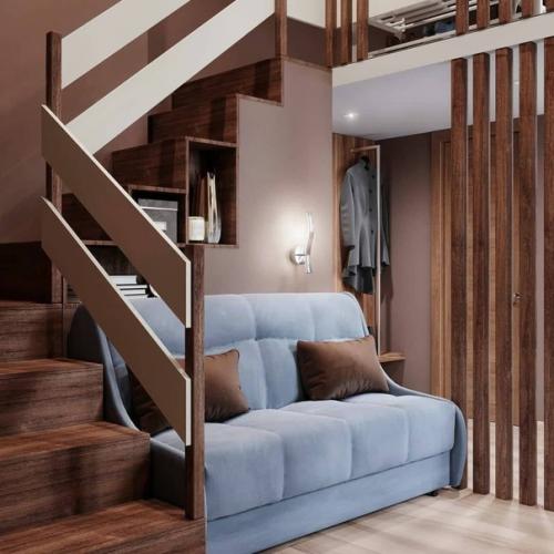 Двухуровневая квартира. На первом этаже находится кухня, гостиная и санузел. 03