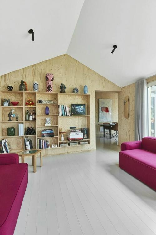 Интерьер этого летнего дома - пример того, как искусство может стать частью повседневной жизни. 02