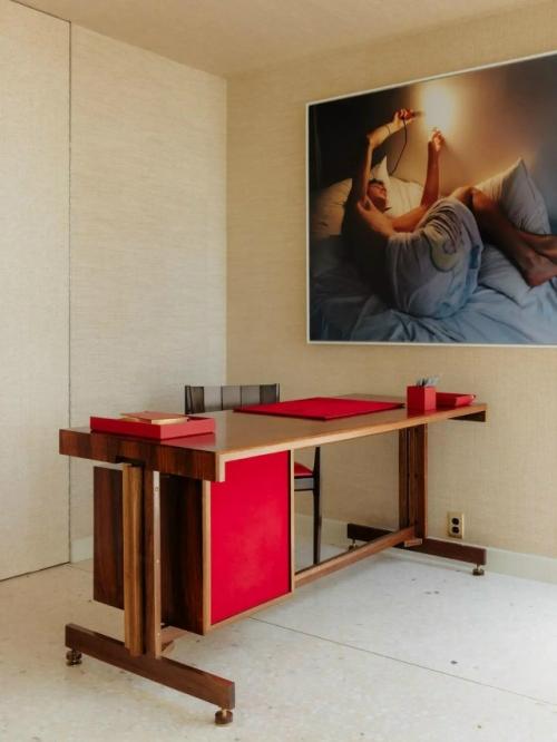 Дом 1950-х годов в Беверли - хиллс сохранил подлинный дух эпохи. 05