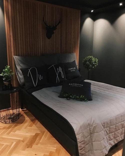 Темный интерьер двухуровневой квартиры. 06