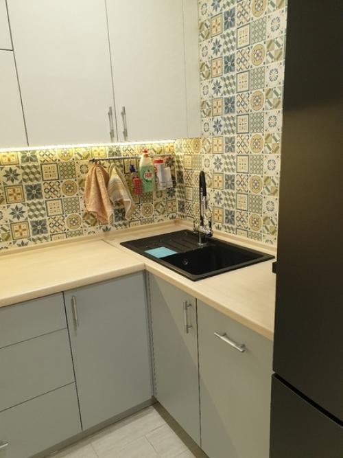 Наша кухня.  Почти 20 кв. 06