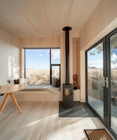 Себе в свое удовольствие подальше от городской суеты живи. 02