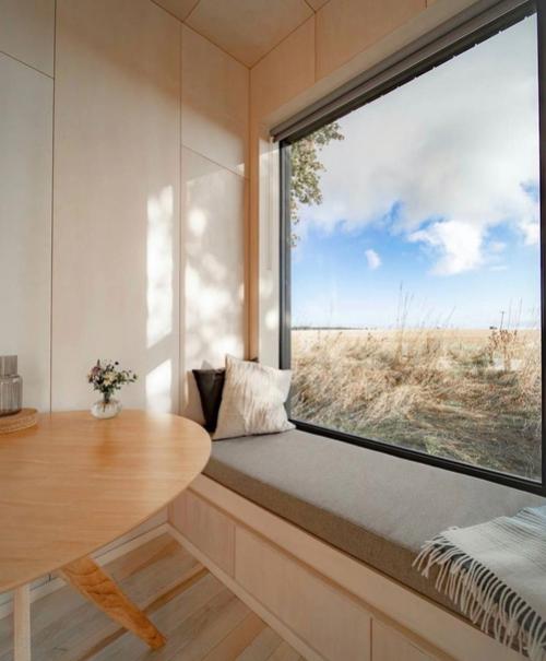 Себе в свое удовольствие подальше от городской суеты живи. 03