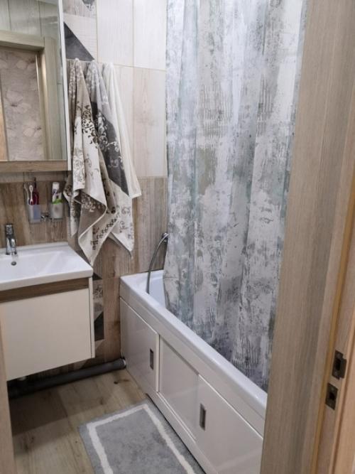 А вот наша подписчица ремонт сама продумывала. 08