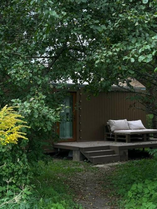 Зелёная тропа - это формат отдыха Slow Life: природа без суеты и комфорт без лишнего. 01