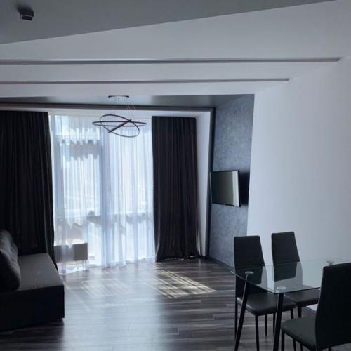 Ремонт закончен. 46 м, перепланирована в 2-х комнатную. 03