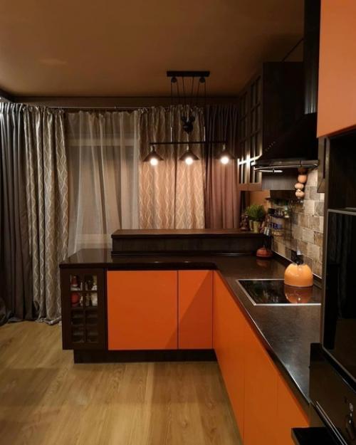 Нестандартное цветовое решение в кухне.