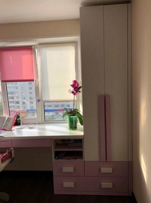 Недавно был уже вариант разделения комнаты в однокомнатной квартире. 03