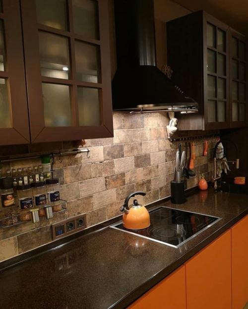 Нестандартное цветовое решение в кухне. 08