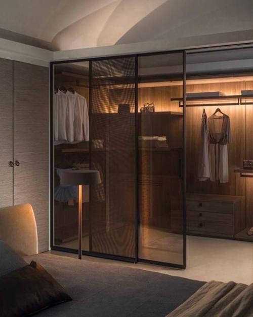 Потрясающий дизайн в темной цветовой гамме. 04