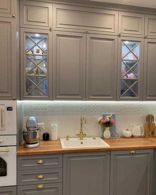 Кажется, в этой кухне смогли всё предусмотреть. 05