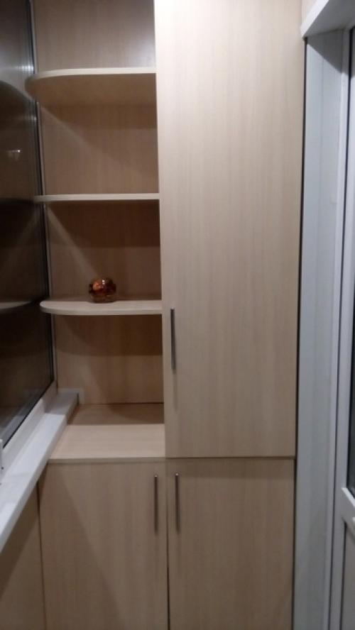 Вот такую красоту навели с мужем на балконе. 02