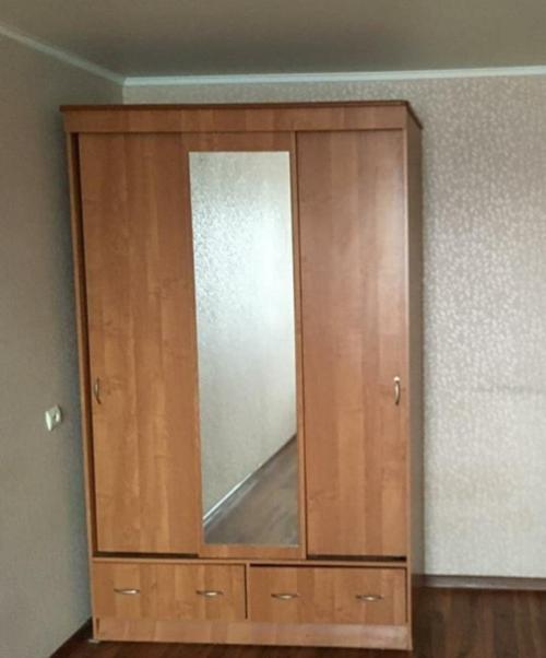 Да, мебель устаревает со временем.