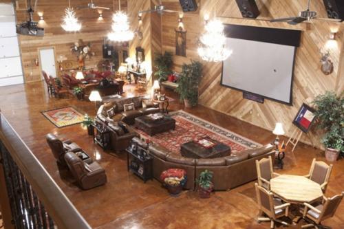 Вот так ангар! 05