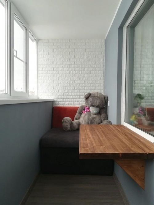 Ну и мы время зря не теряли, вот и наш ремонт на балконе. 07